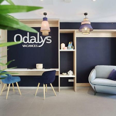 Residence Prestige Odalys Les Canissons 카발레르쉬르메르 외부 사진